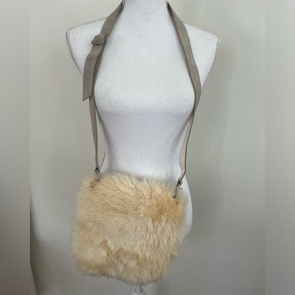 Ugg Fluff Momma Crossbody Bag - Picture 3 of 8